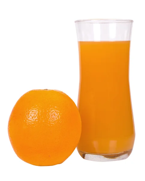 Orange avec un verre de jus — Photo