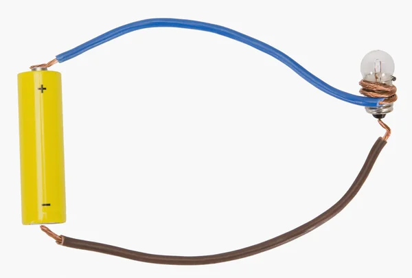 电线连接到一个灯泡 — 图库照片