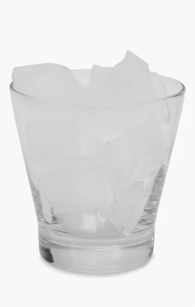 Cubetti di ghiaccio in un bicchiere — Foto Stock