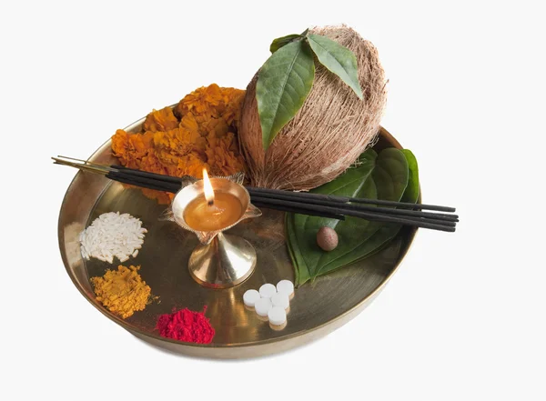 Religious offerings in a thali — Stock Photo, Image