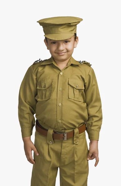 Meisje gekleed als een politieagent — Stockfoto