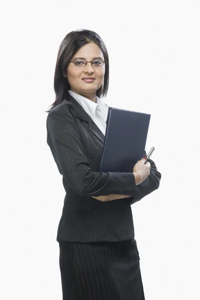 Businesswoman holding a file — Stock Photo, Image