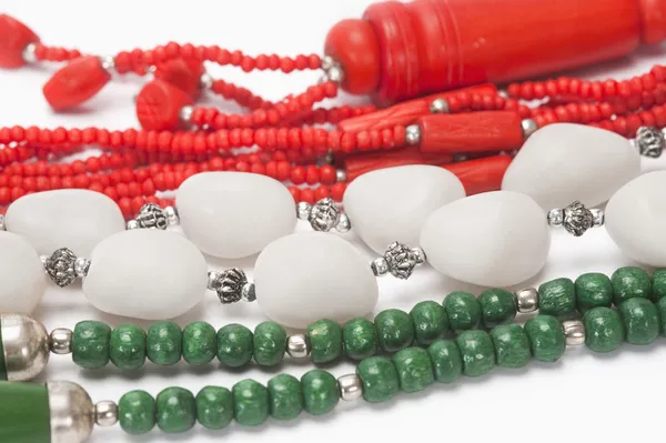 Триколорные ожерелья, представляющие цвета индийского флага — стоковое фото