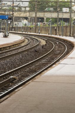 Demiryolu Platformu ve parçaları