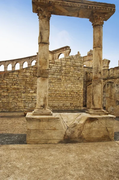 Rovine di un anfiteatro — Foto Stock