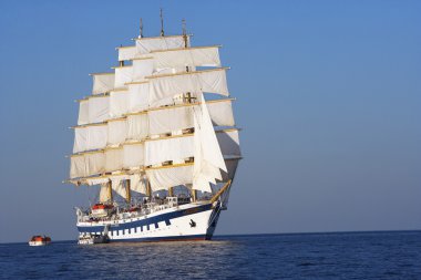 Clipper gemi deniz
