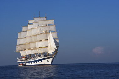 Clipper gemi deniz