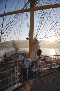 Clipper gemi deniz