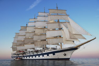 Clipper gemi deniz,