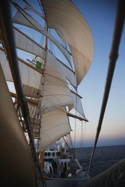 Clipper barco en el mar — Foto de Stock