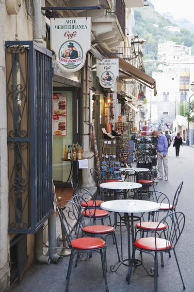 sandalye ve masa dış Restaurant