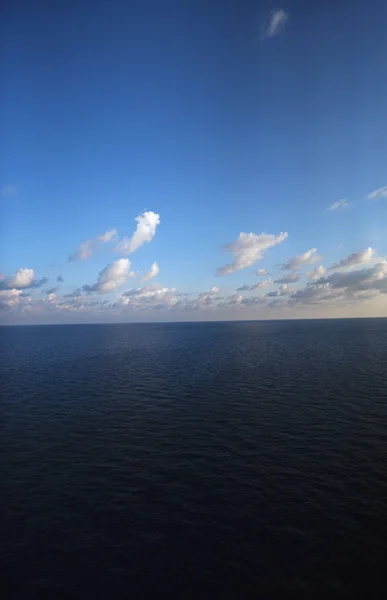 Clouds over the sea — Stock Photo, Image