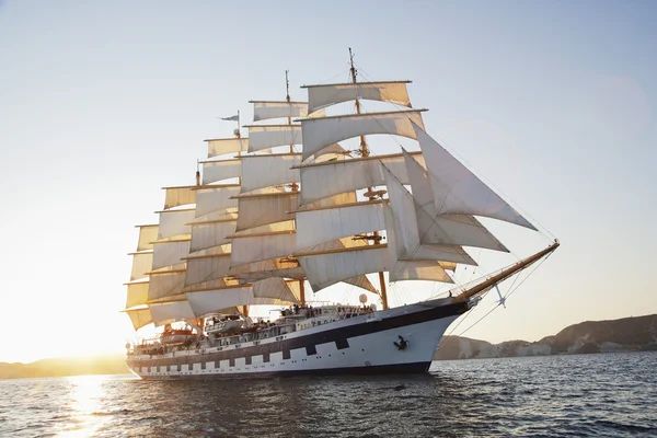 Clipper barco en un mar — Foto de Stock