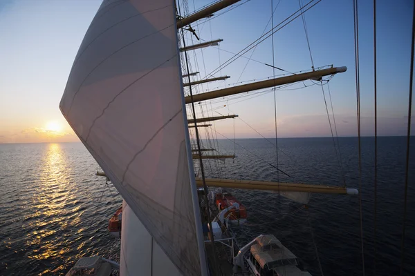 Clipper gemi deniz — Stok fotoğraf