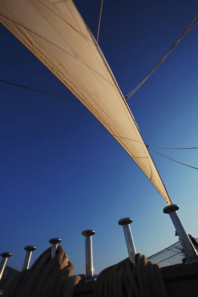 Sail of a clipper ship — Stock Photo, Image