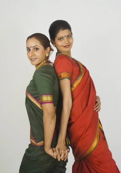 Two women dancing — Stock Photo, Image