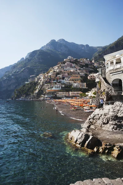 Città sul lungomare — Foto Stock