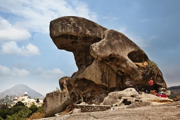 Toad Rock on a hill, Mount Abu — Stock Photo, Image