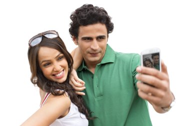 Çift kendilerini fotoğraf çekimi