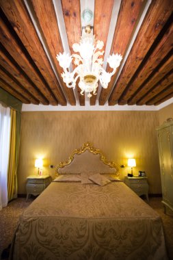 bir otel odasını iç