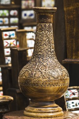 Antik dekoratif vazo