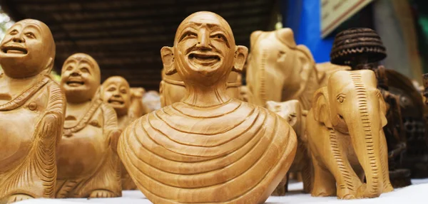 Estátuas de Buda rindo — Fotografia de Stock