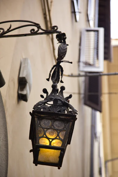 Lantern hanging on the wall of a house — Stock Photo, Image