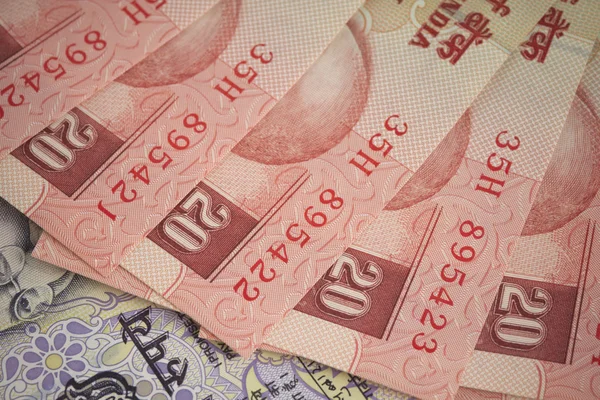Primo piano delle banconote da venti rupie indiane — Foto Stock