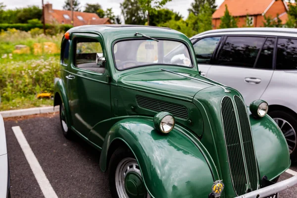 Woodbridge Suffolk August 2021 Neuwertiger Zustand 1956 Ford Popular Geparkt — Stockfoto