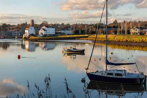 Woodbridge Tide Mill Woodbridge Suffolk Banks River Deben England Rare — Stock Photo, Image