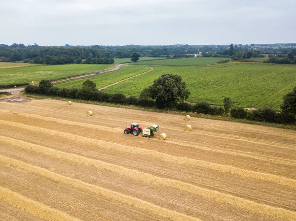 Woodbridge Suffolk July 2021 Aerial Shot Tractor Using Trailed Bale — Stock Photo, Image