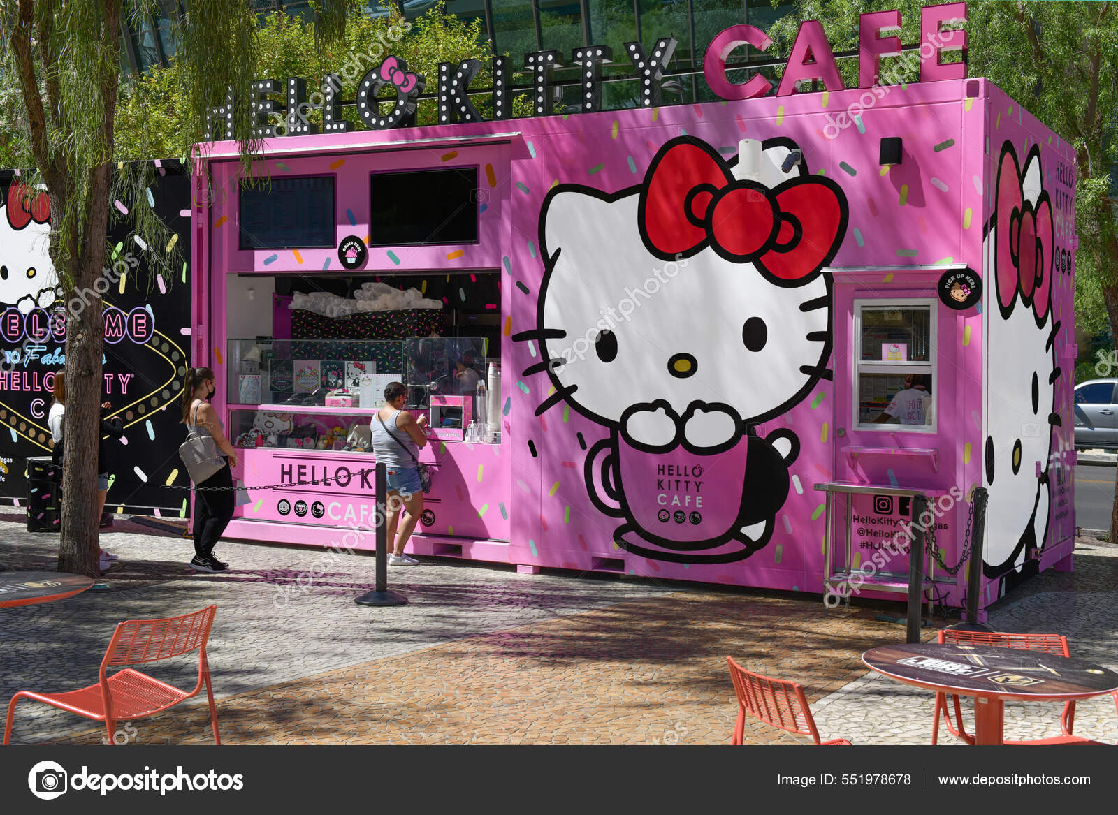 Hello Kitty Cafe at The Park MGM Las Vegas