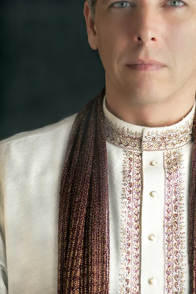 Man in Traditional Indian Clothing — Stock Photo, Image