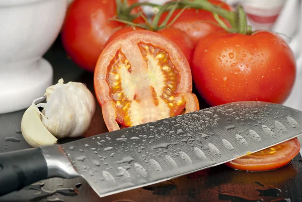 Close-up Of Fresh Vine-Ripened Tomatoes — Stock Photo, Image