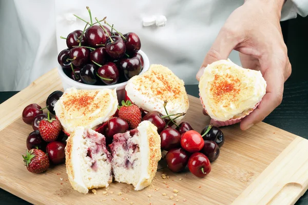 Chef Displays Strawberry Cherry Muffin — Stock Photo, Image