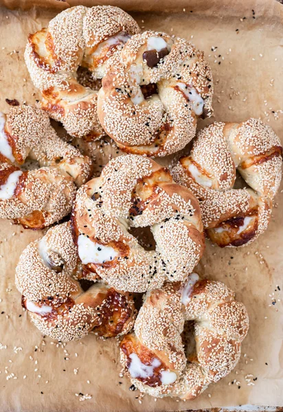 Turkish Crunchy Braided Bagel Sesame Seeds — Stock Photo, Image