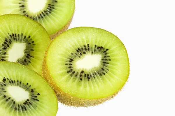 Kiwi frutas no fundo branco — Fotografia de Stock