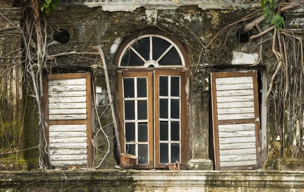 Derelict Window, George Town, Penang Malasia — Foto de Stock