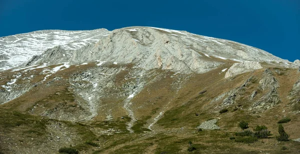 保加利亚皮林国家公园的Vihren山 — 图库照片