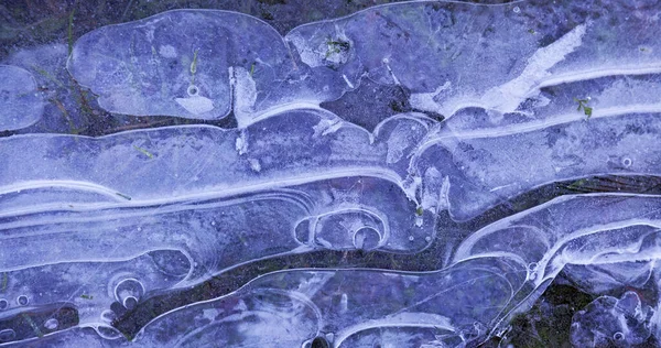 Led Nad Louží Prasklinami Vzory — Stock fotografie