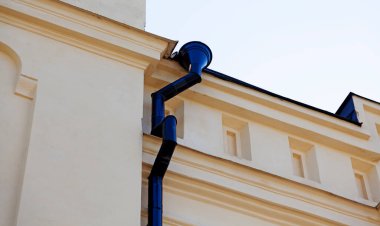 Umea 'daki eski evde tuhaf ve tuhaf bir oluk var. 