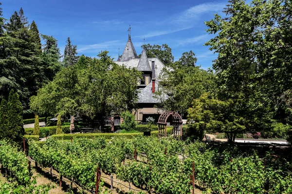 Napa Kalifornien Maj 2022 Det Historiska Rhen House Beringer Vineyards Royaltyfria Stockbilder