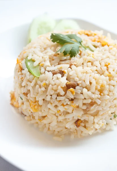 Жареный рис со свининой — стоковое фото