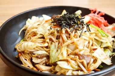  yakisoba, kızarmış Japon şehriye 