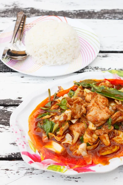 Stir fried Chicken with Chili Sauce — Stock Photo, Image