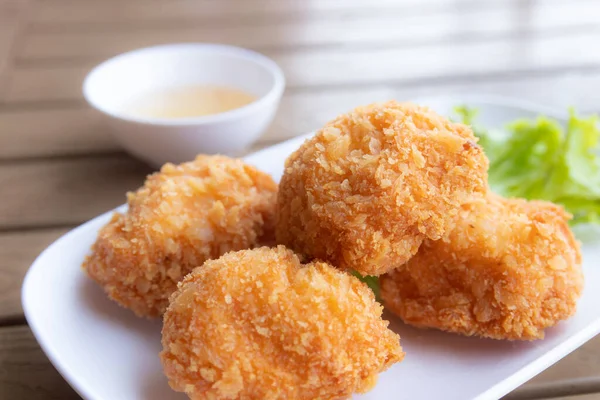 Bolos Camarão Fritos Com Molho Ameixa Comida Tailandesa — Fotografia de Stock