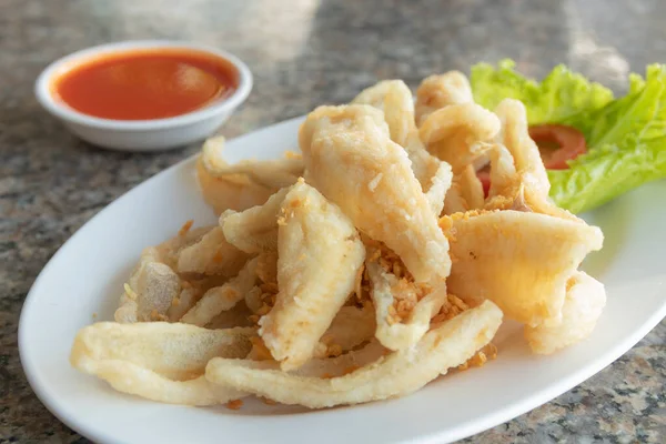 Vitlök Stekt Fisk Med Chili Sås Thailändska Skaldjur — Stockfoto