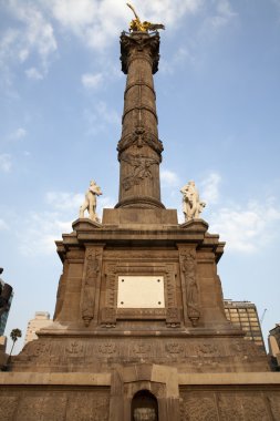 plaza del angel de la Independencia mexico df Anıtı