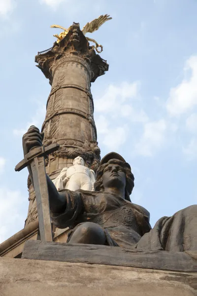 Monument in Plaza del Angel de la Independencia in Mexico DF — Stock Photo, Image