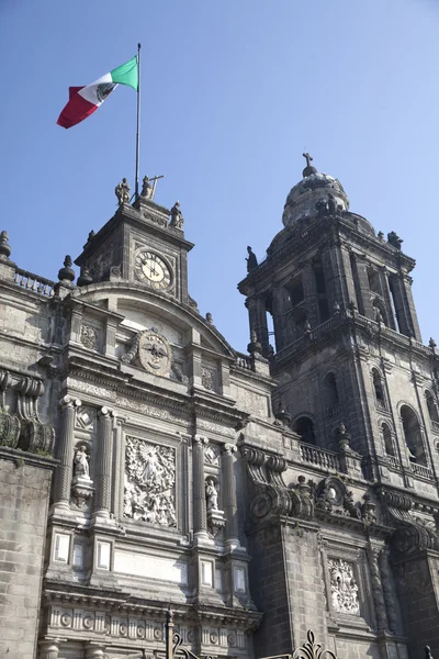 Kathedraal van mexico-stad in plaza zocalo — Stockfoto